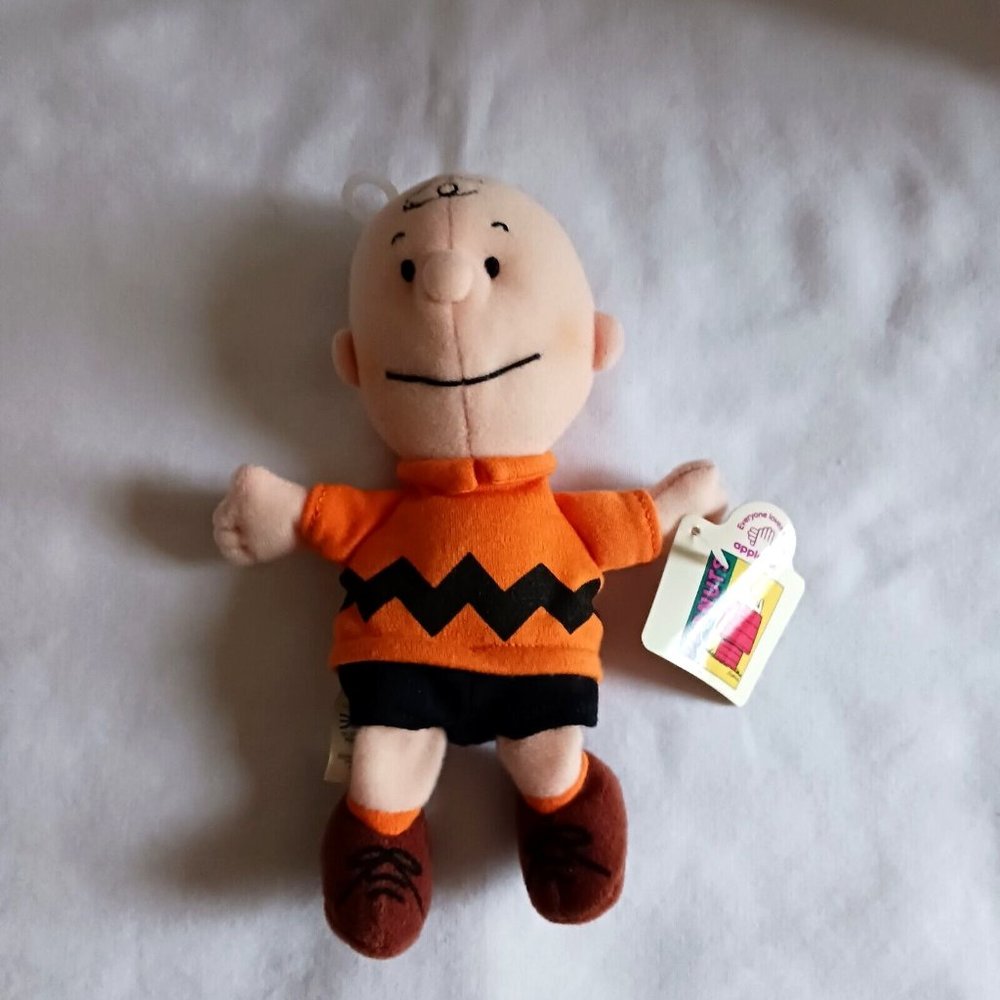 New Peanuts CHARLIE BROWN 7" Beanbag Plush Stuffed Toy by Applause